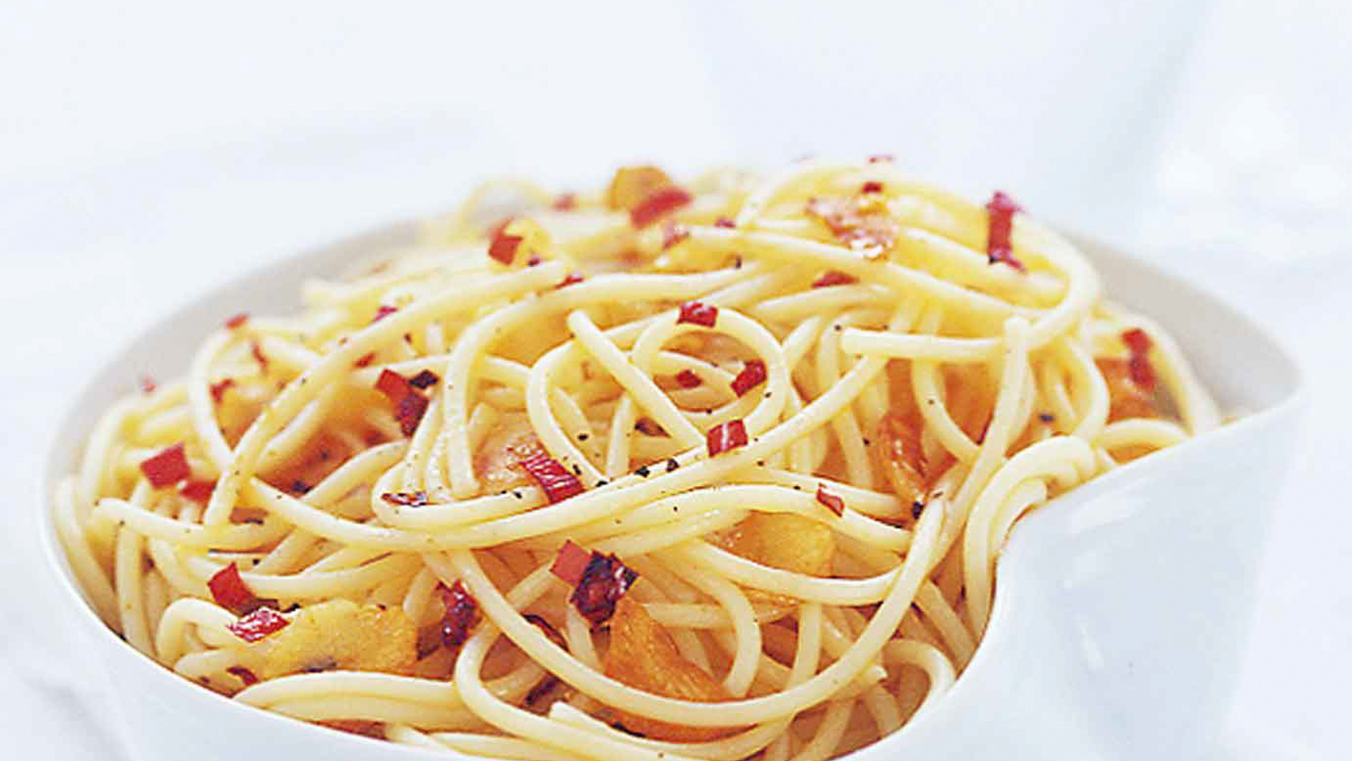 Spaghetti aglio, olio e peperoncino